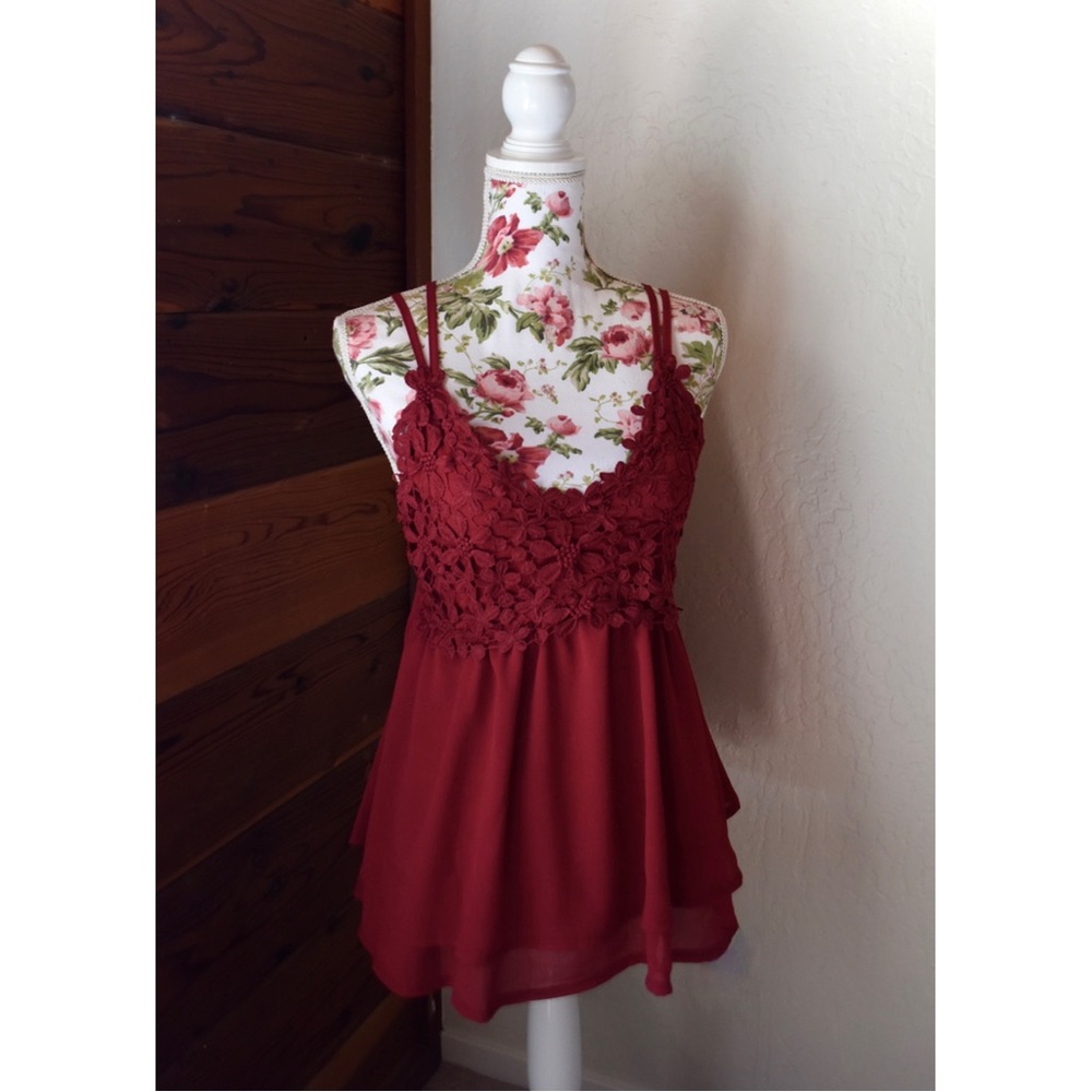 Lace Crochet V-Neck Chiffon Baby-Doll Empire Waist Peplum Cami (Wine Red)